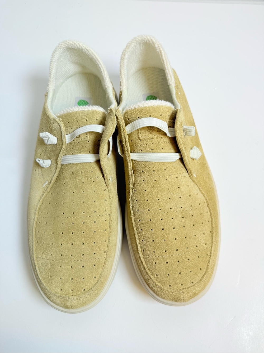 Stio Women’s Colter Summer Low Tan Suede Slip-On Sneakers Size 9